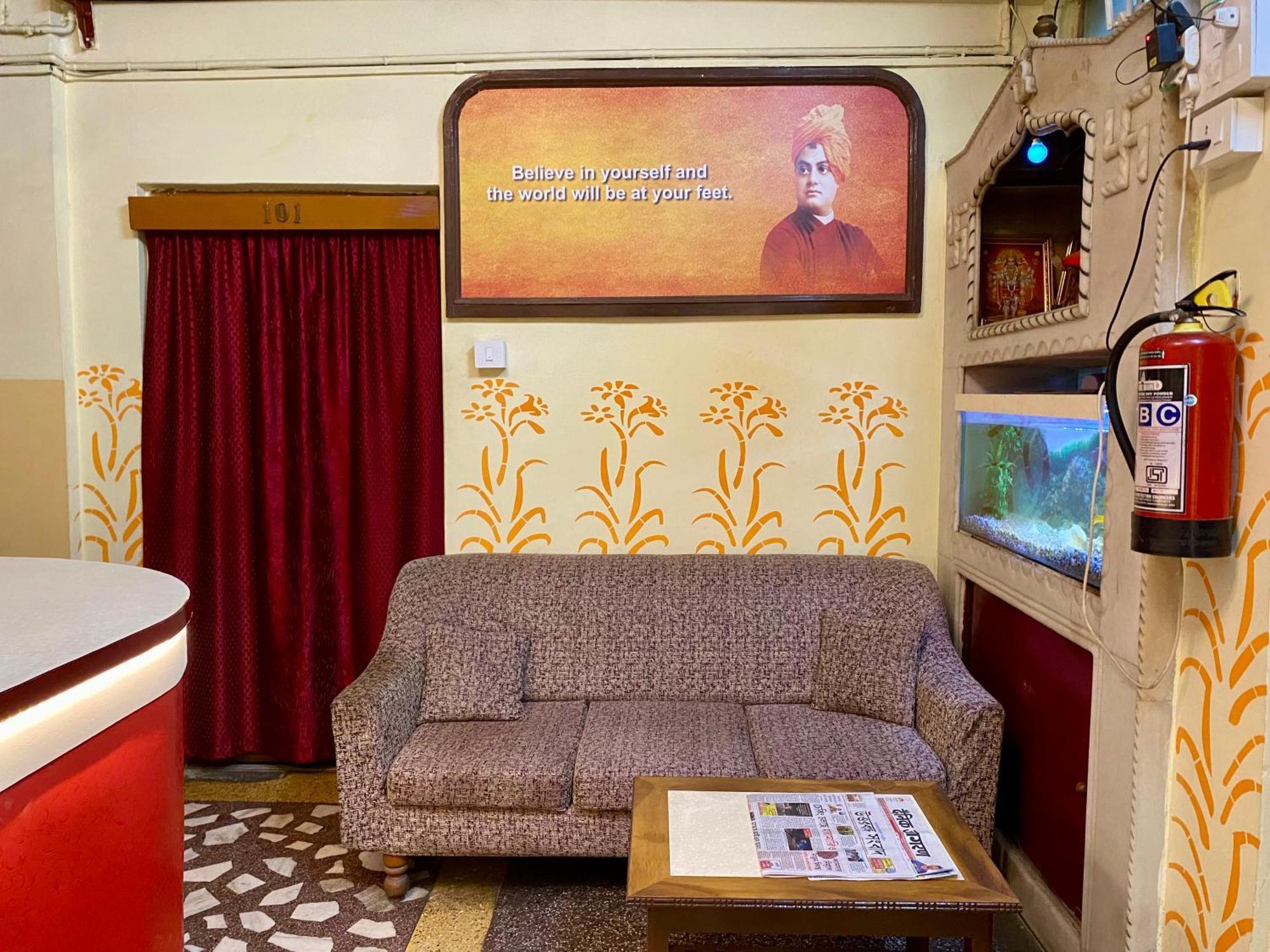 Hotel Raj Siliguri Eksteriør billede