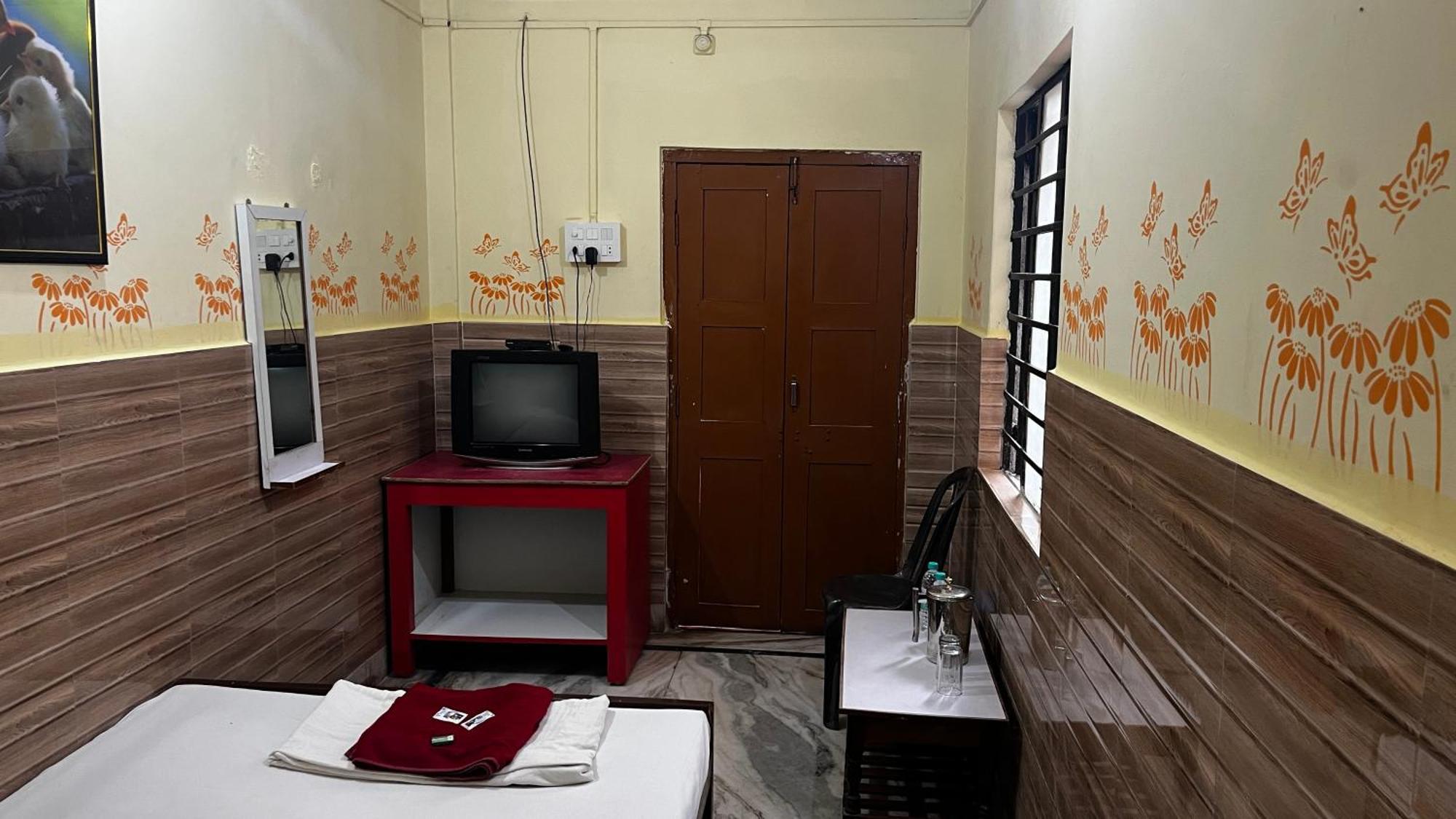 Hotel Raj Siliguri Eksteriør billede